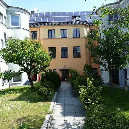 Rehn Apartman *