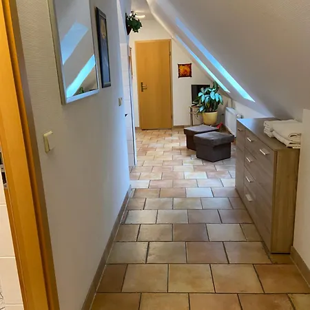 レーン ドレスデン