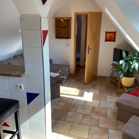 Rehn Apartmán *